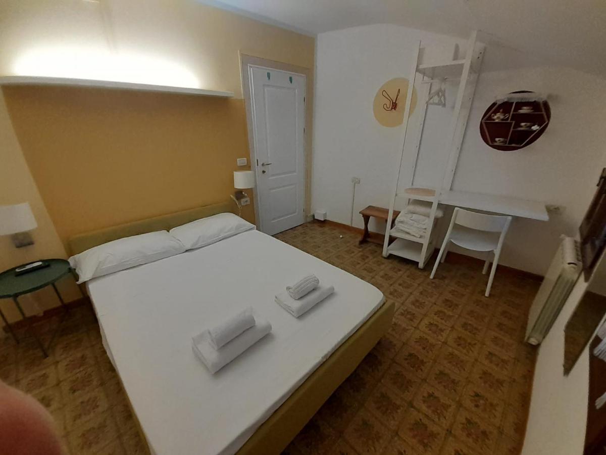 Hotel Blooming Gate Venecia Exterior foto